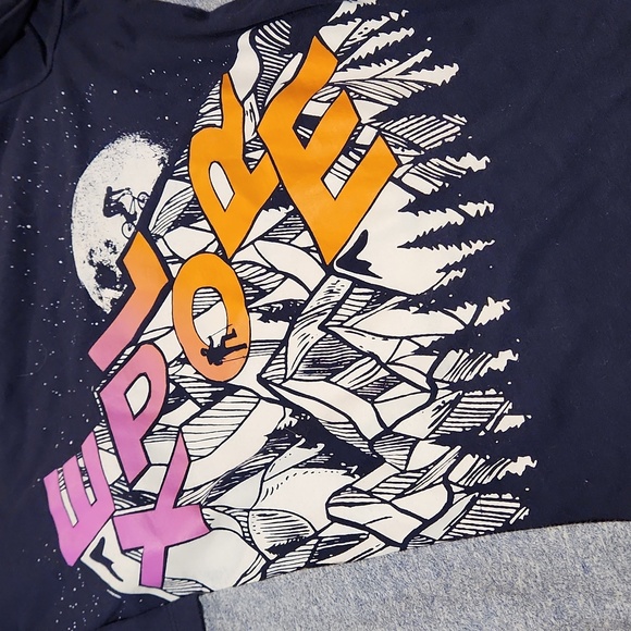 2 Kids Long Sleeve Tees size 10-12 - Picture 3 of 5